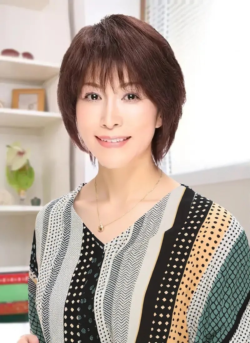 ライトフェミニン・ショート